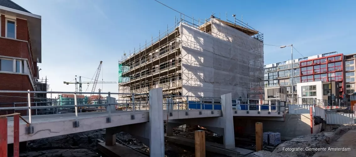 De Houthaven: zeven eilanden, verbonden door vijftien bruggen