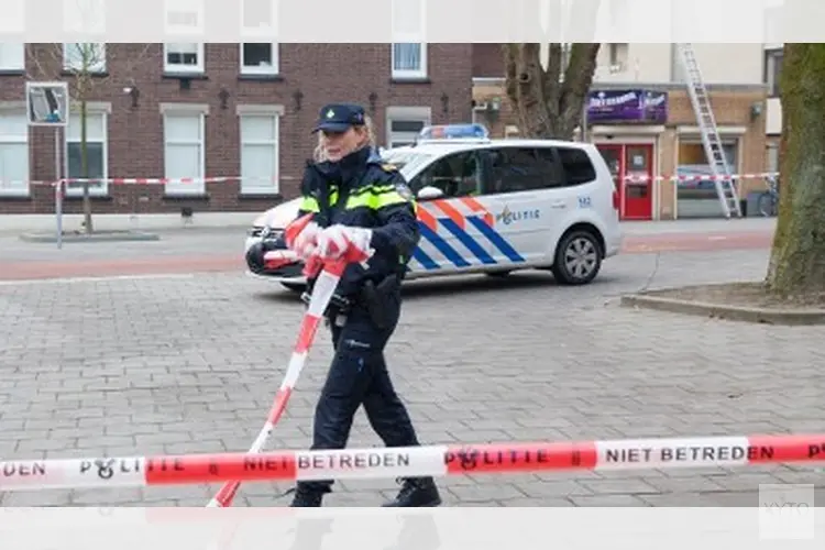 Twee gewonden na beschieting café