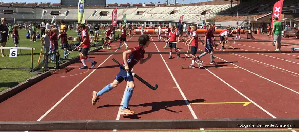 Sportspektakel in het Olympisch Stadion