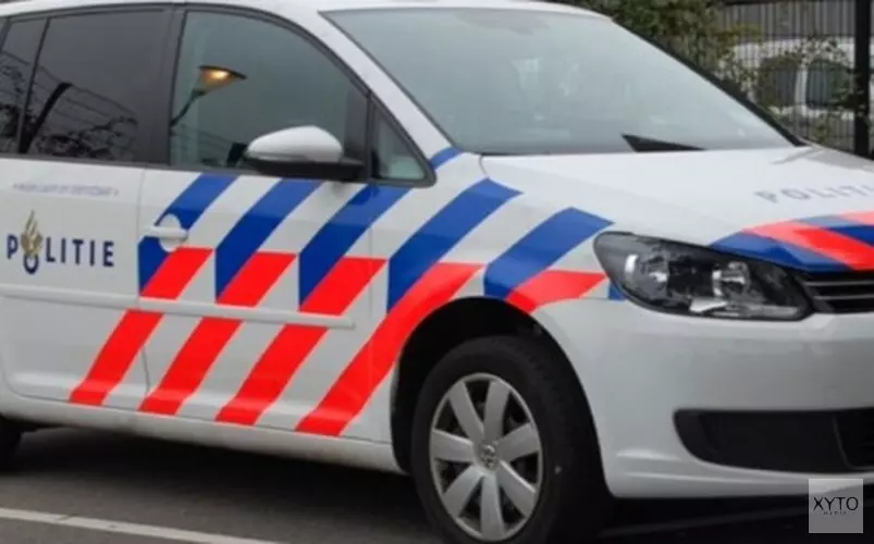 Tram botst met auto in Amsterdam