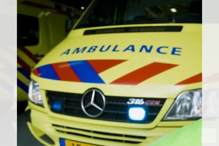 Zes betrokkenen bij ongeluk met drie auto&#39;s op A10