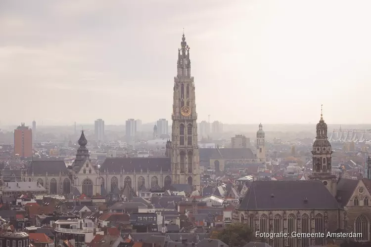 Amsterdam gaat meer mensen aan het werk helpen