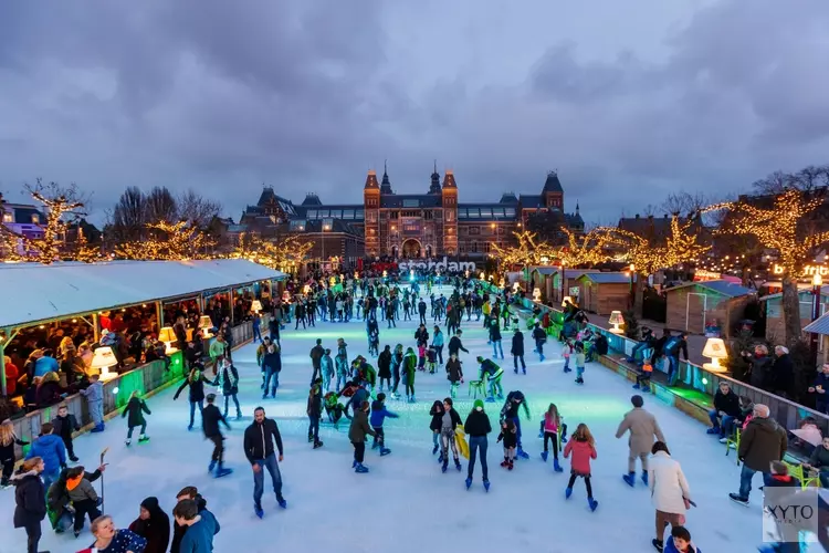 Ice*Amsterdam blijft langer geopend door schaatskoorts!