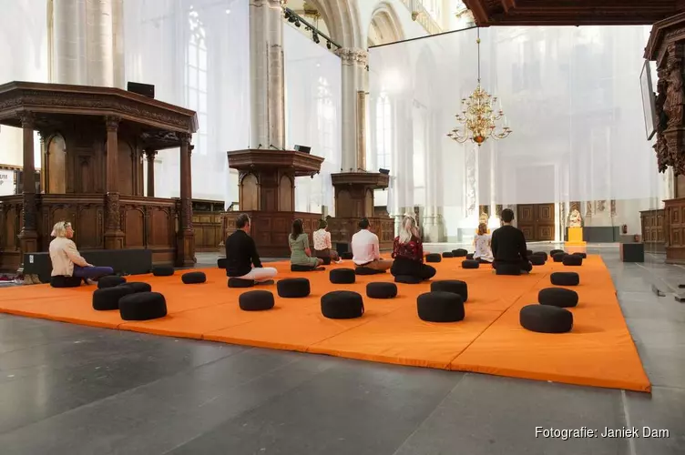 Het leven van Boeddha in De Nieuwe Kerk Amsterdam