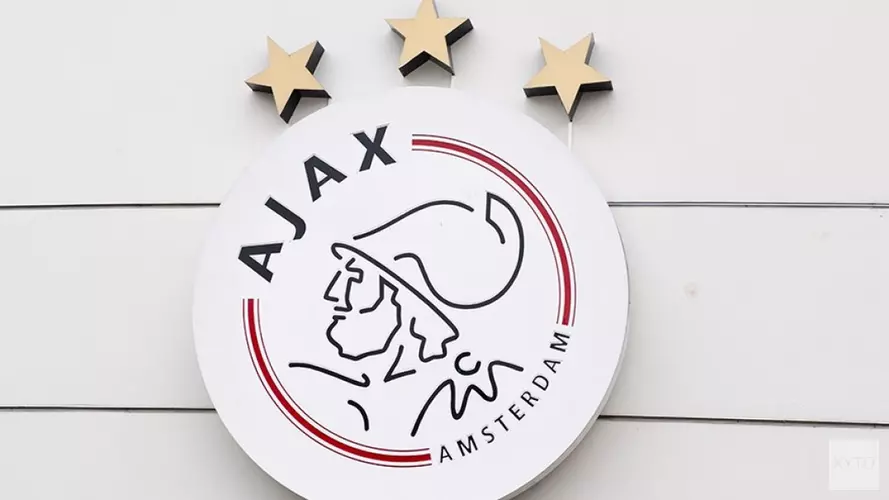 Jong Ajax dendert over Roda JC heen