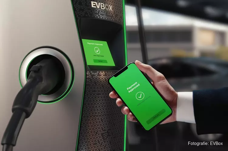 EVBox wint Red Dot Award voor Level 2 laadstation