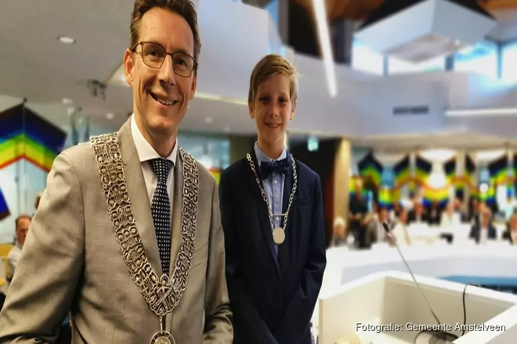 Kinderburgemeester Lieuwe officieel geïnstalleerd