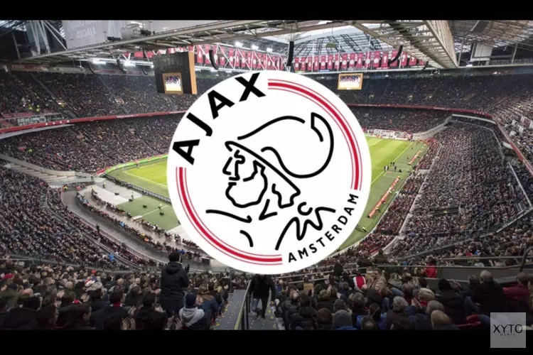 Hattrick Promes helpt Ajax na rust langs Fortuna Sittard