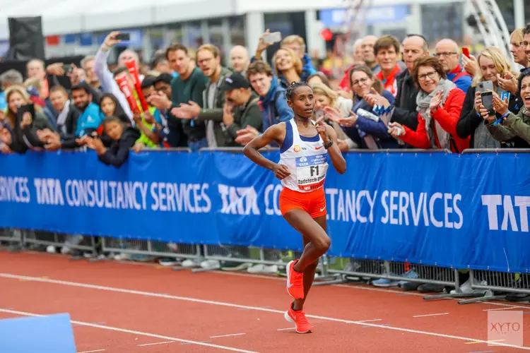 Tadelech Bekele gaat voor derde zege op rij bij 44e TCS Amsterdam Marathon