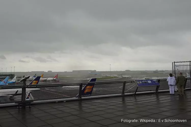 Panoramaterras op Schiphol na lange verbouwing weer open