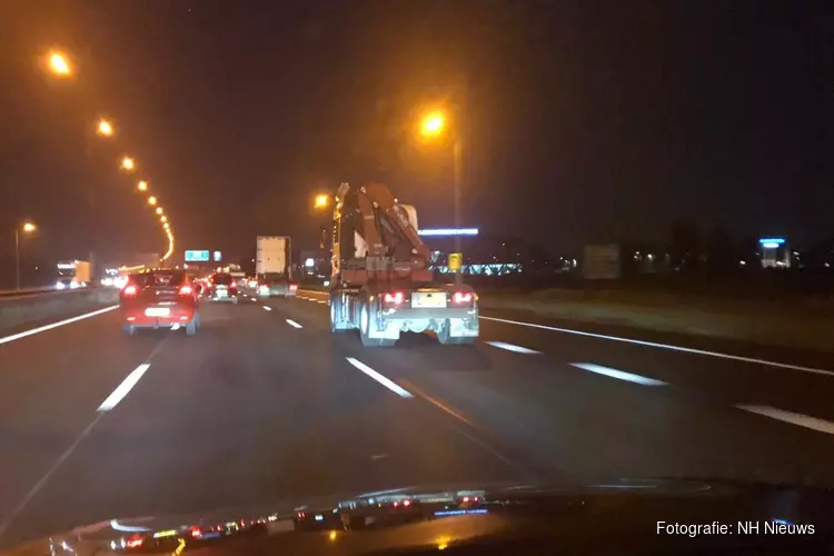 Bouwvakkers op weg naar protestdag in Den Haag: drukke ochtendspits Noord-Holland blijft uit