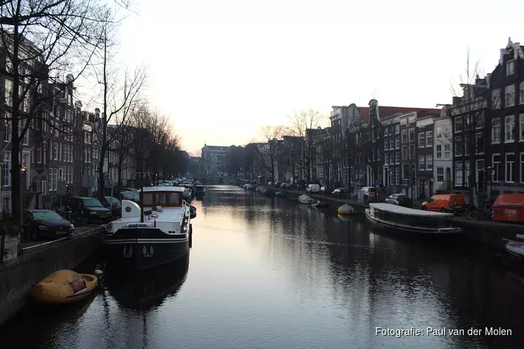 Amsterdam vervangt loden leidingen van oude panden