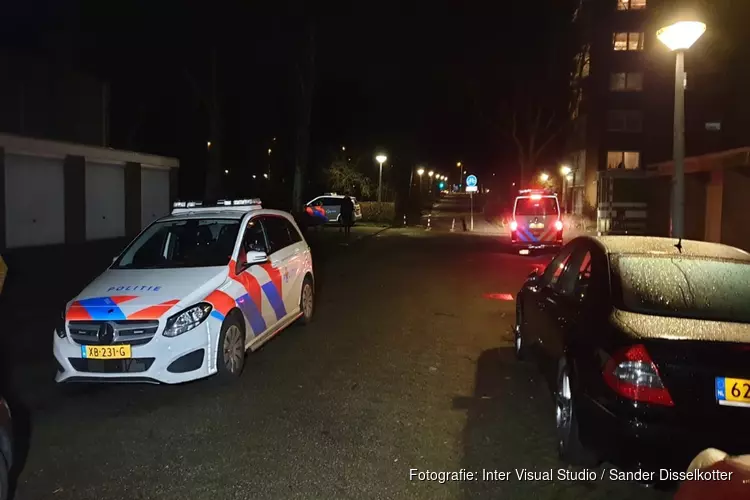 Nep-pakketbezorgers overvallen woning Tuindorp, bewoner raakt gewond