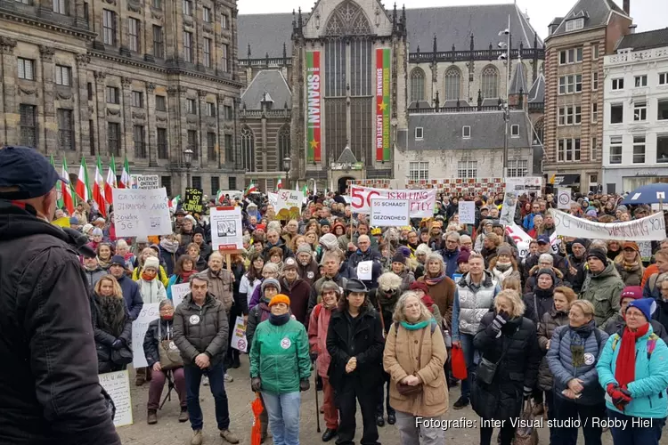 Demonstratie tegen 5G op de Dam