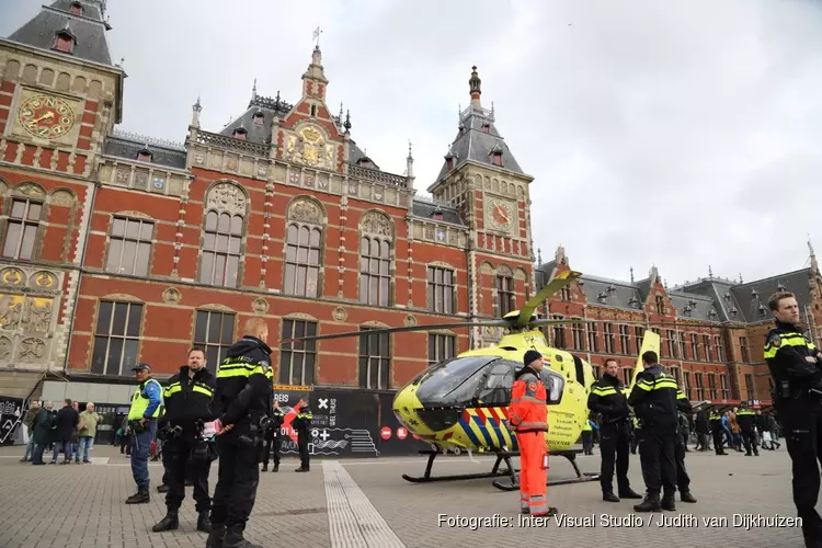 Vrouw bewusteloos na zware mishandeling in centrum Amsterdam