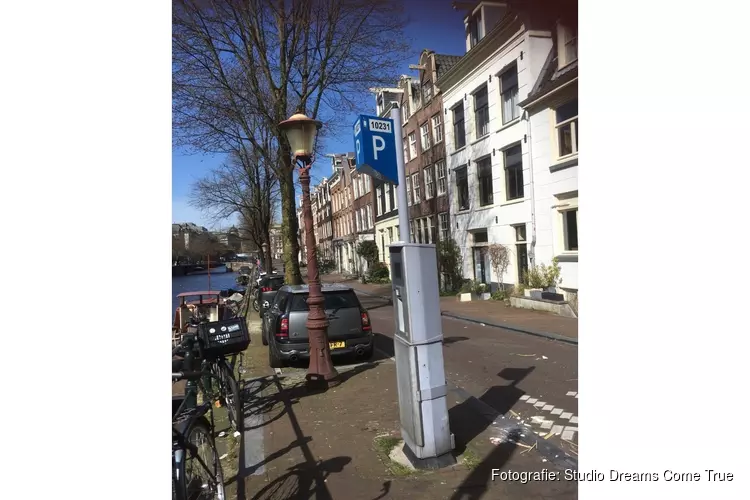 Verkeersgroepen Amsterdam wensen verlaging parkeertarief