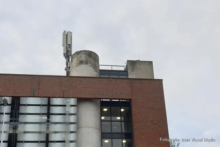 Getuigen gezocht: brandstichting zendmasten Van Bleiswijkstraat