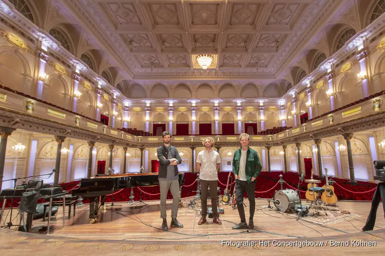 Trijntje Oosterhuis, Ruben Hein, Karsu en Amsterdam Sinfoniëtta in Empty Concertgebouw Sessions