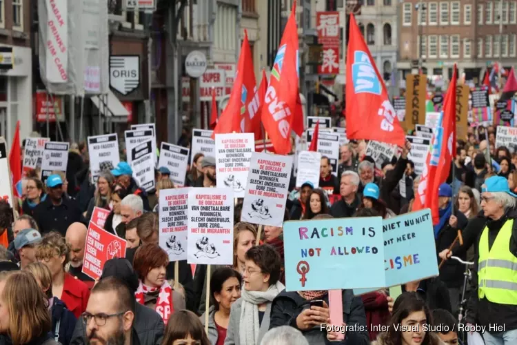 Vandaag demonstratie tegen anti-zwart politiegeweld in Amsterdam