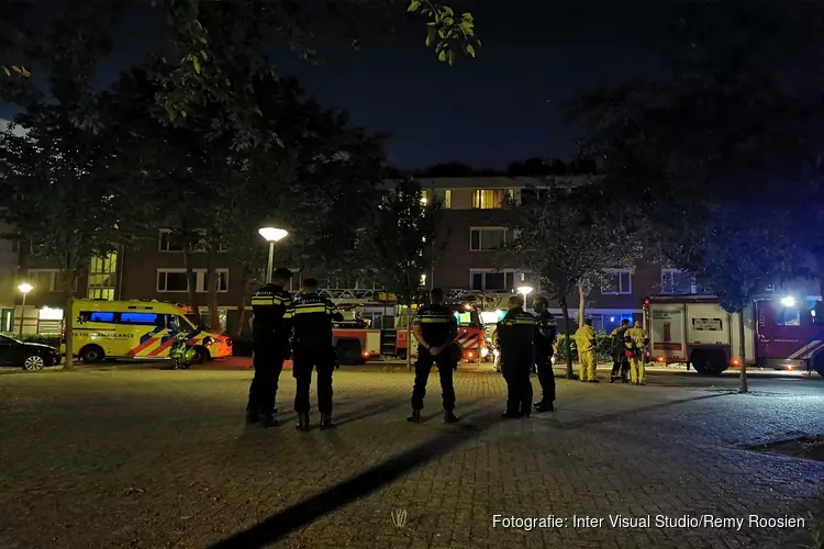 Brand in trappenhuis appartementencomplex Amsterdam Noord