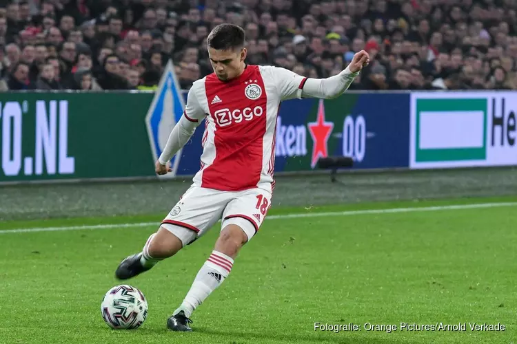 Ajax en Cagliari Calcio bereiken akkoord over Razvan Marin