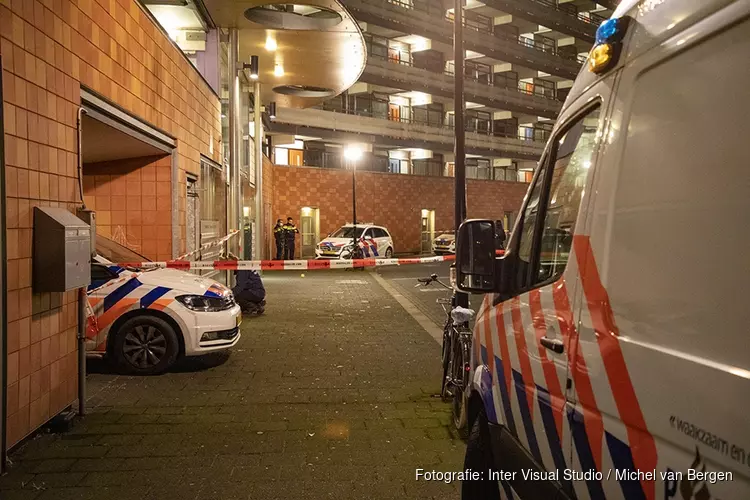 Woning aan Huigenbos in Amsterdam doelwit schietpartij