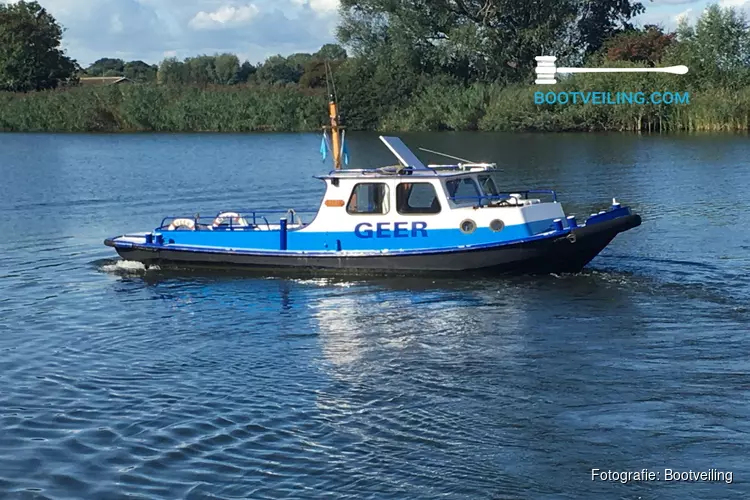 Eerste hybrideboot ‘Werkboot Geer&#39; uniek stuk op internationale bootveiling