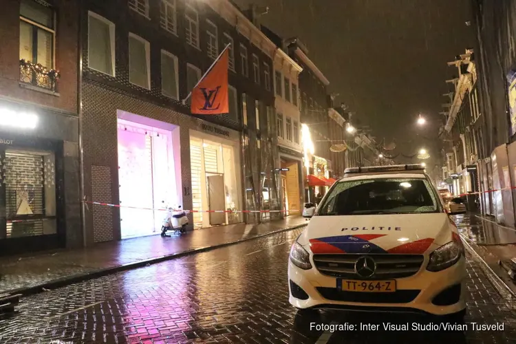 Verdachte aangehouden bij ramkraak P.C. Hooftstraat