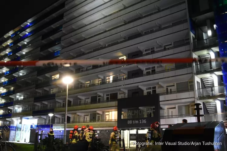 Flat ontruimd bij brand in Noord