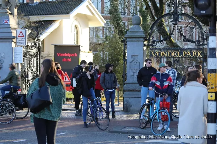 Vondelpark opnieuw afgesloten