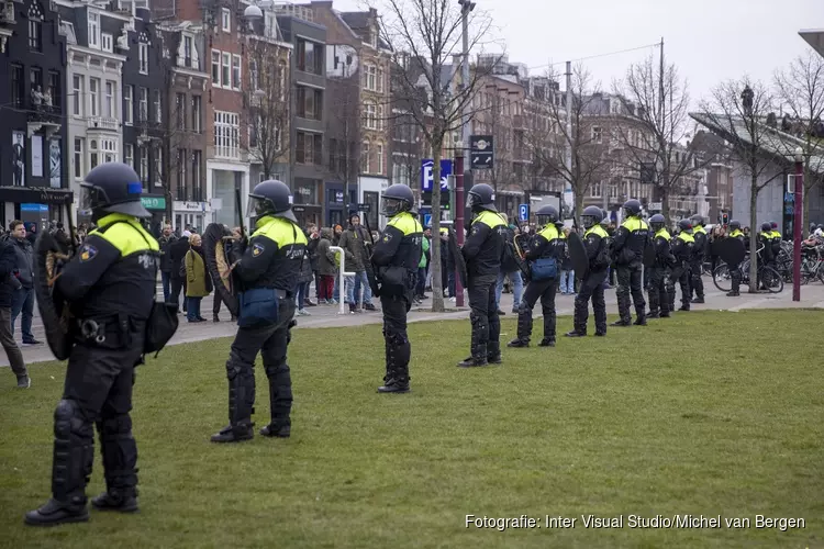 Achtentwintig aanhoudingen bij demonstratie Museumplein 7 maart