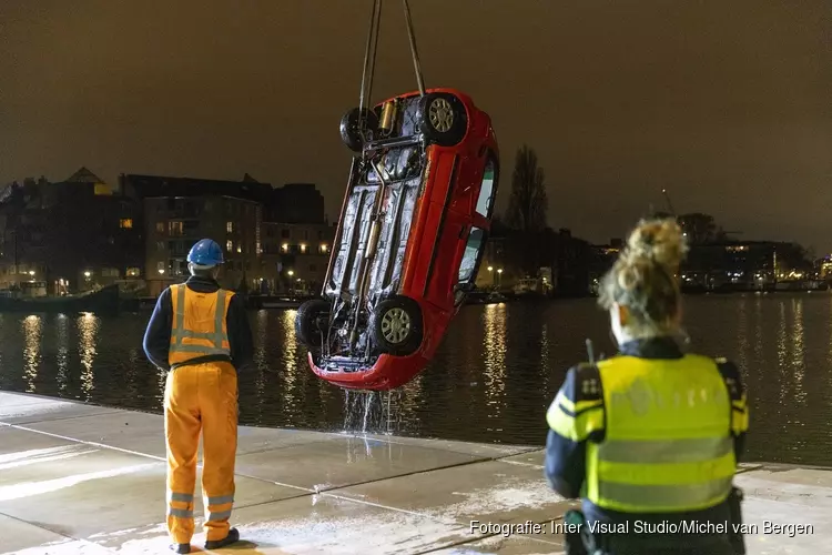 Politie zoekt getuigen van dodelijk ongeval op VOC-kade