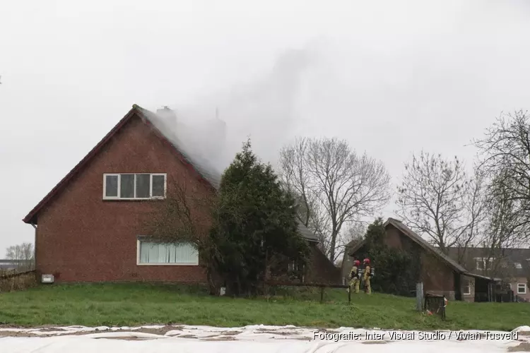 Woningbrand in Ouderkerk aan de Amstel