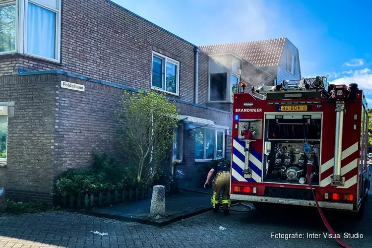 Bewoners niet thuis tijdens woningbrand in Diemen