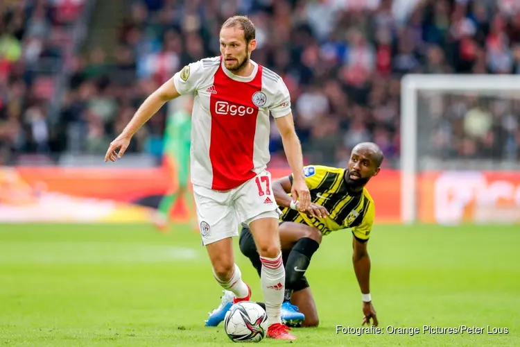 Ajax heeft geen enkele moeite met Vitesse
