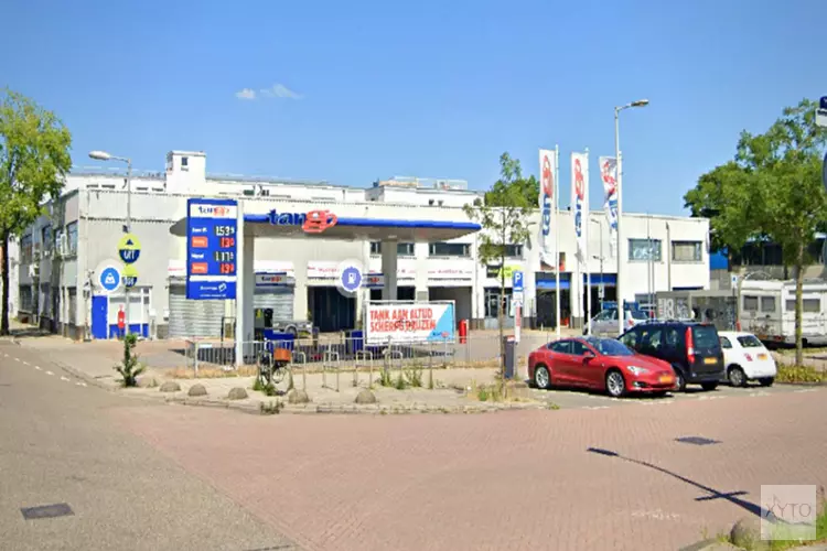 Drukte bij tankstation; man misbruikt tankpas voor bijvullen auto’s