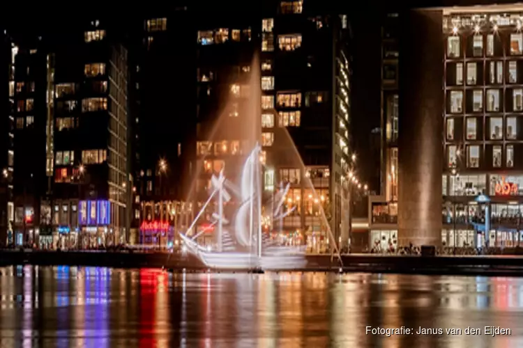 Stad Ook S Avonds Verlicht Met Lichtkunst Amsterdam Light Festival