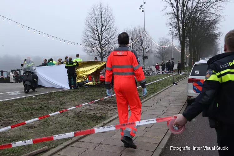 Ernstig gewonde na steekincident in Osdorp, jonge verdachte op de vlucht