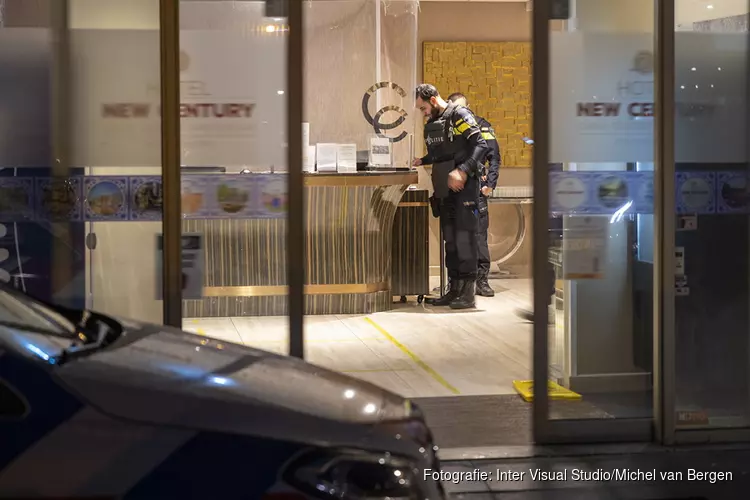 Overval op hotel New Century aan de Fogostraat