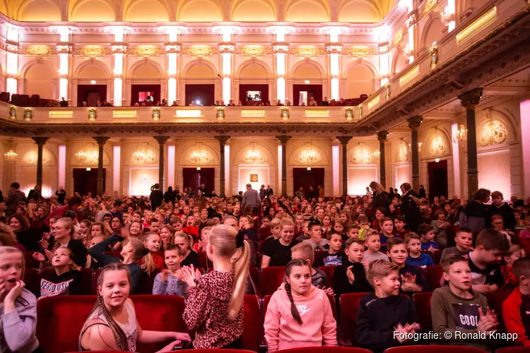 Het Concertgebouw weer volledig open: 3000 kinderen bij feestelijke eerste concerten