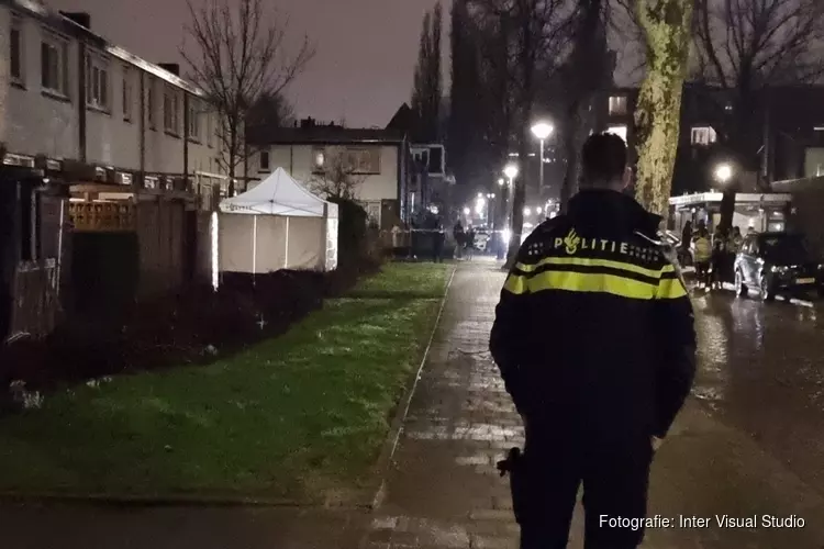 41-jarige man overleden bij dodelijke schietpartij Fizeaustraat