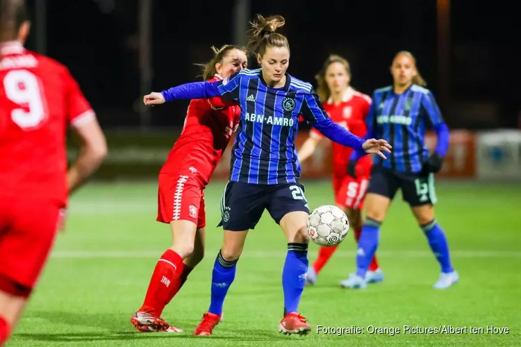 Ajax Vrouwen doen FC Twente pijn in bekertoernooi