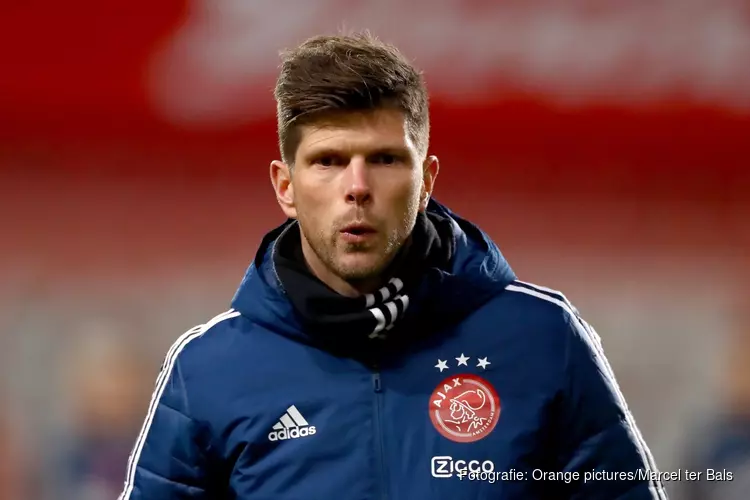 Ajax neemt Klaas Jan Huntelaar in dienst