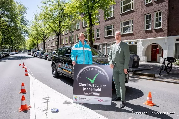 Remwegdemonstratie in Amsterdam trapt campagne Snelheid af: Bestuurders moeten bewuster worden van hun snelheid