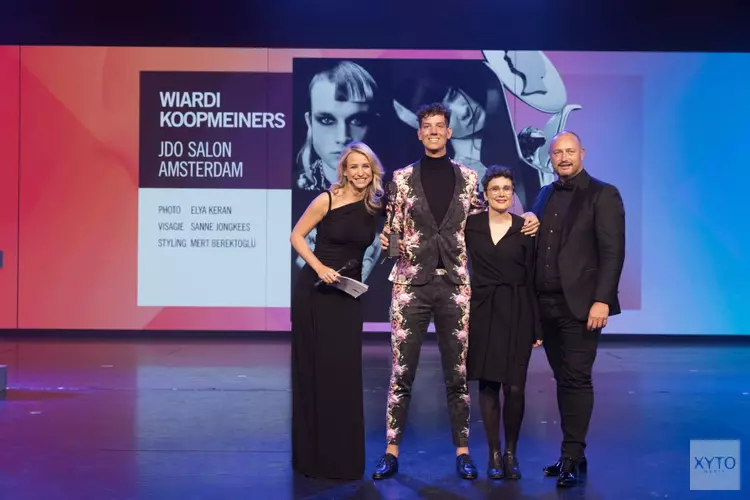 Wiardi Koopmeiners van JDA Salon in Amsterdam wint coiffure award in de categorie young talent