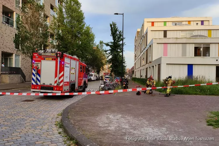 Explosie op IJburg, politie zoekt verdacht persoon