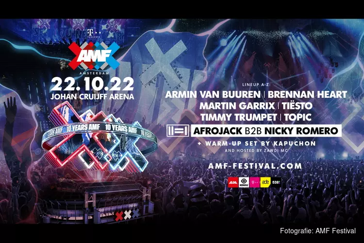 Armin van Buuren, Martin Garrix, Tiësto en II=I (Afrojack b2b Nicky Romero) op 10-jarig bestaan AMF in Johan Cruijff Arena