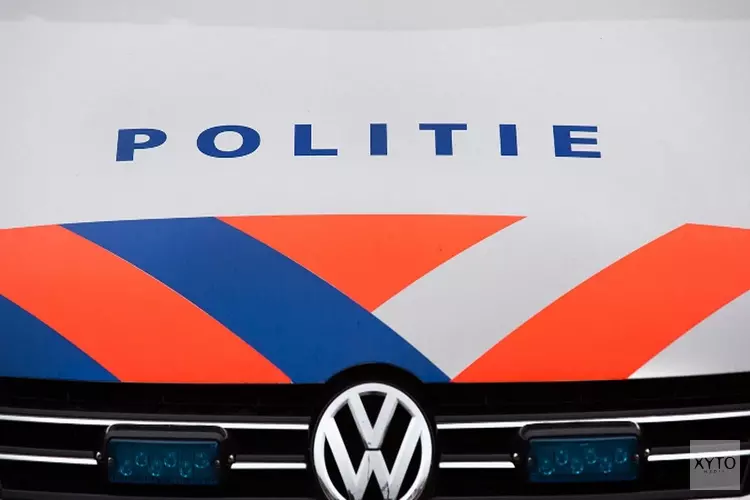 Verkeersongeval: automobiliste rijdt door