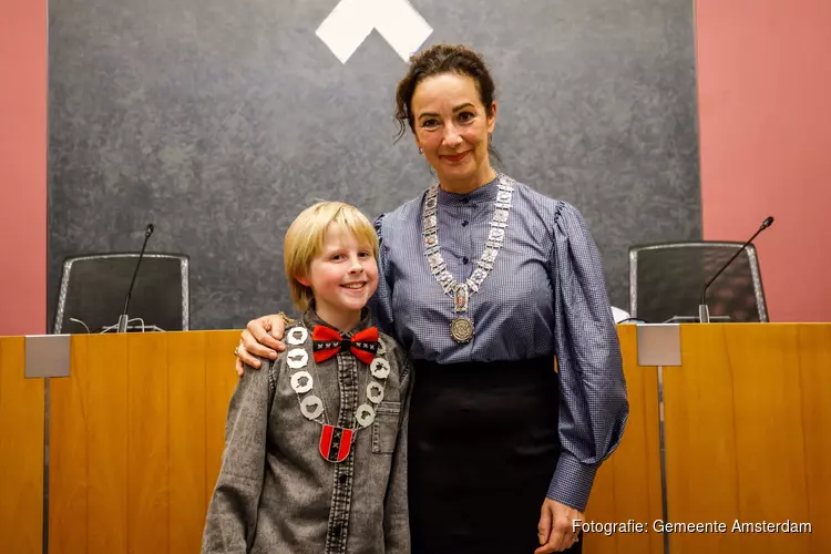 Thymen wordt de nieuwe kinderburgemeester van Amsterdam