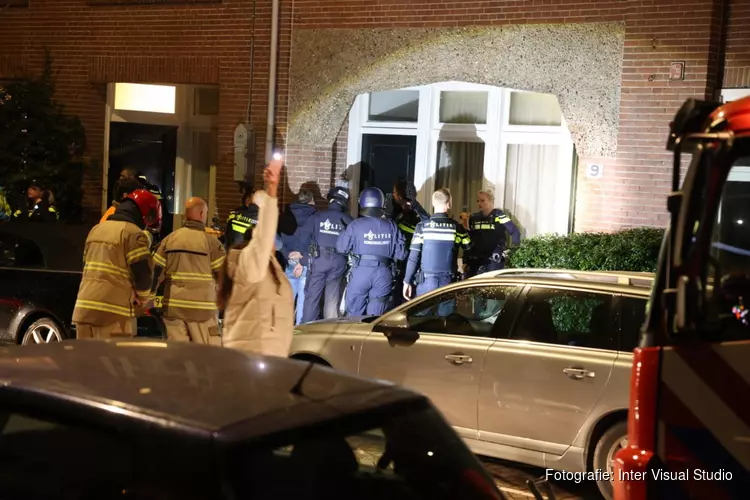 Aanhouding bij woning in A&#39;dam West